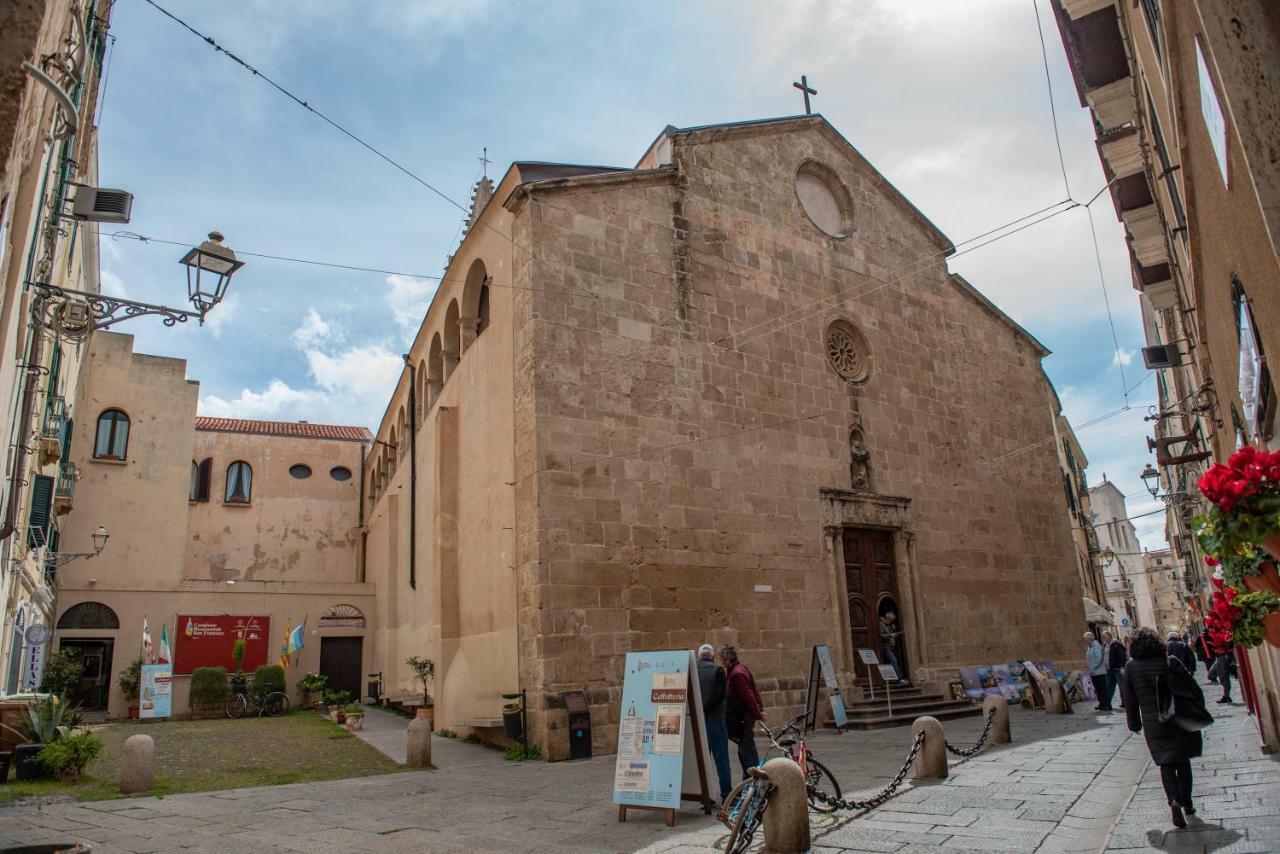 Centro Storico Carlo Alberto Alghero Exterior foto