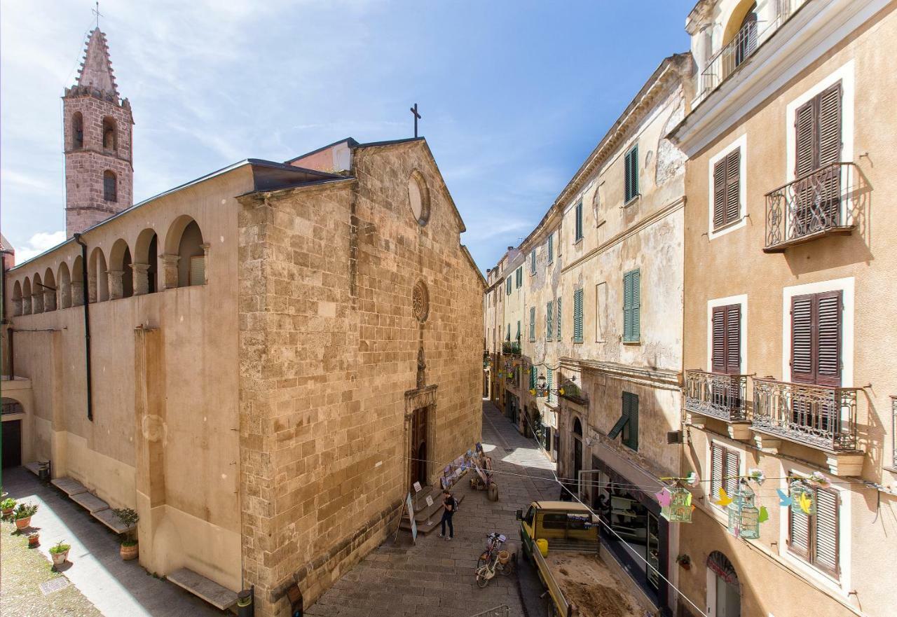 Centro Storico Carlo Alberto Alghero Exterior foto