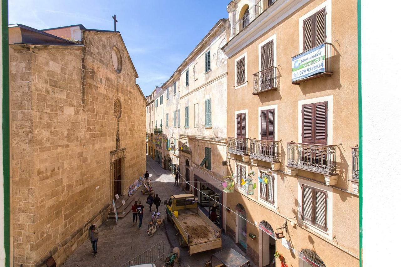 Centro Storico Carlo Alberto Alghero Exterior foto